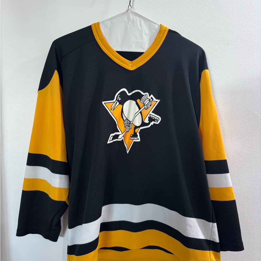 Vintage Pittsburgh Penguins Hockey Jersey